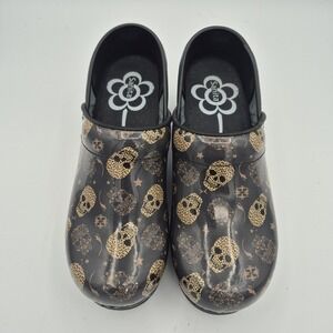 SANITA Danish Clogs Goth Skull Print Nurse Slip On Shoes EU 37 US 6.5-7